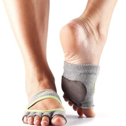 Toesox Plie Full-Toe Yoga & Grip Socks Isla