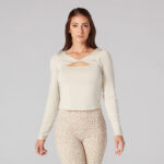 SS23_Apparel_Form-Cropped-Longsleeve_Latte_Front