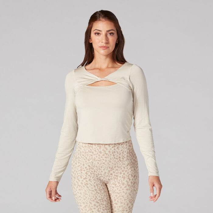 SS23_Apparel_Form-Cropped-Longsleeve_Latte_Front